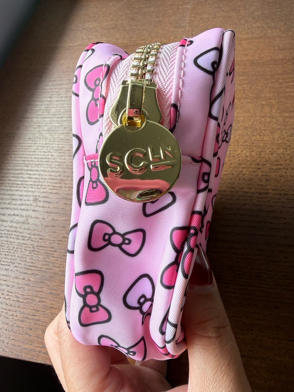Stoney Clover Lane x Hello Kitty Bows Mini Pouch - Picture 4 of 16